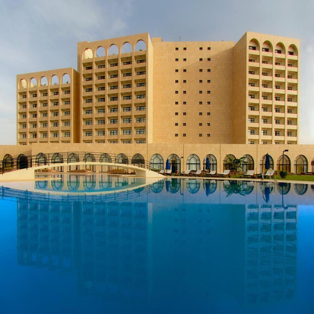L'Amitie Hotel NʼDjamena エクステリア 写真