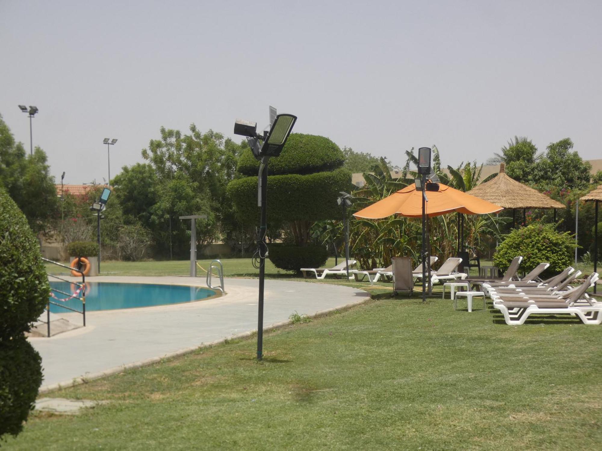 L'Amitie Hotel NʼDjamena エクステリア 写真