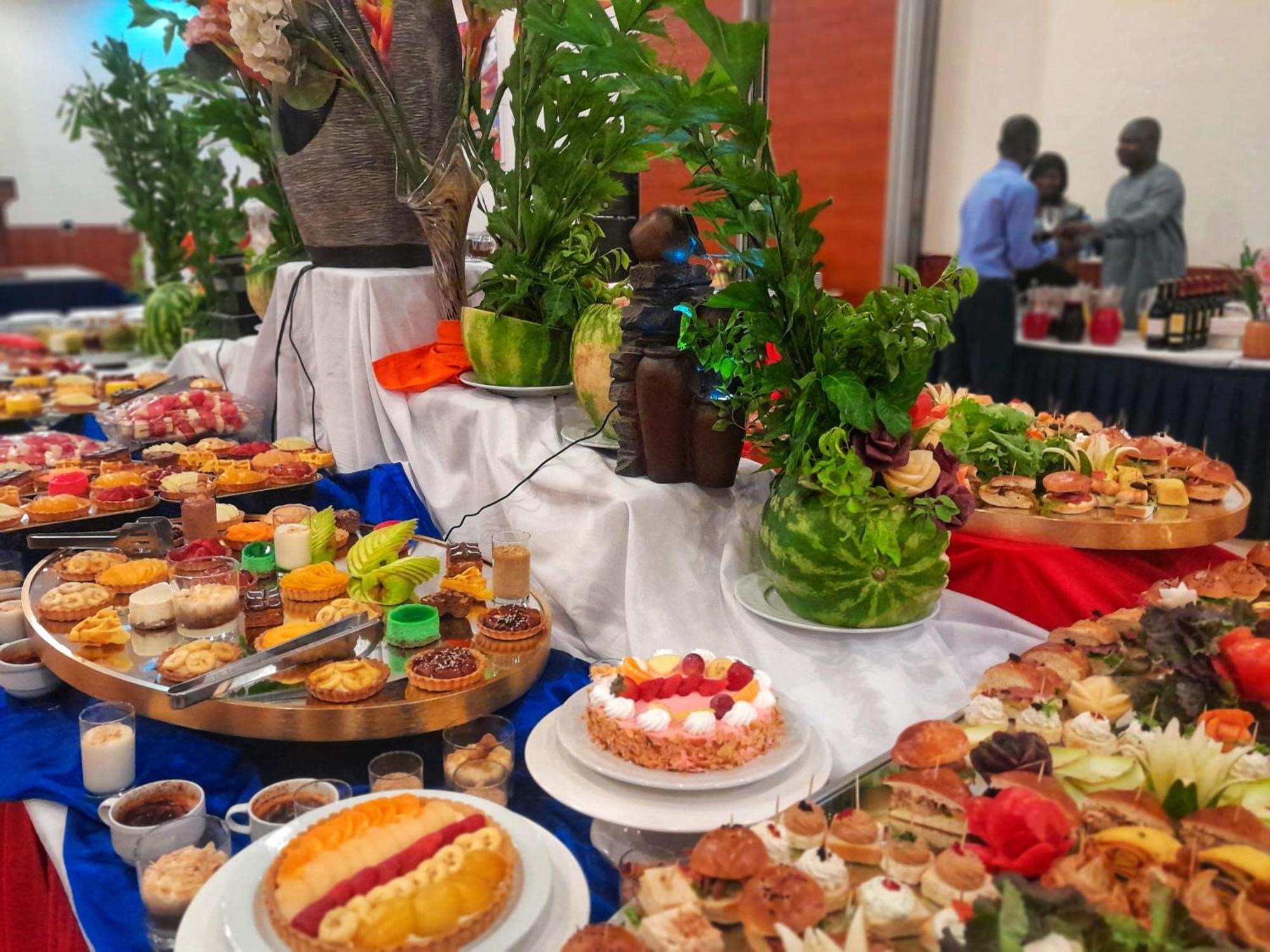 L'Amitie Hotel NʼDjamena エクステリア 写真
