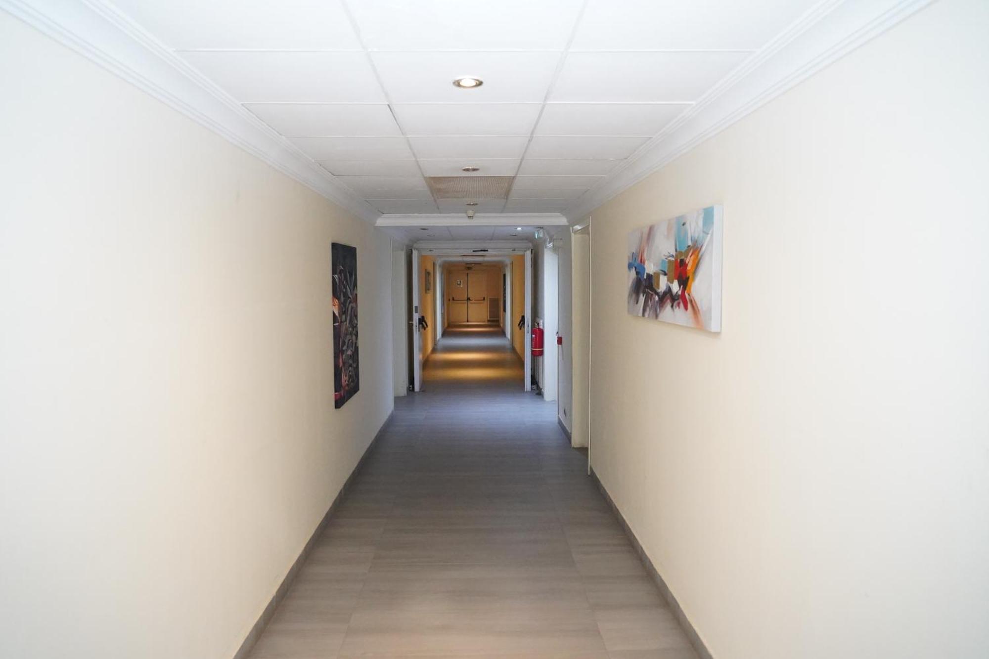 L'Amitie Hotel NʼDjamena エクステリア 写真